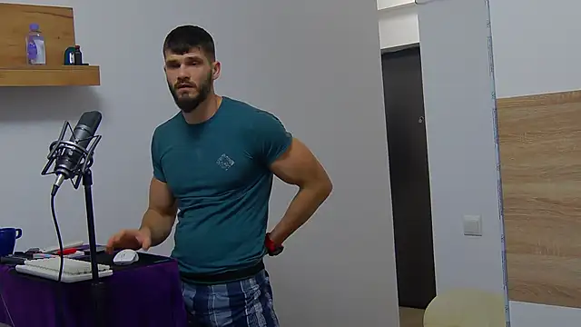 MauroTwin online show from February 14, 6:08 pm