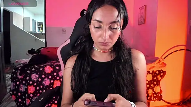 Snapshot of adrena_10 chatting on July 20, 11:51 pm adrena 10 online show from July 20, 11:51 pm