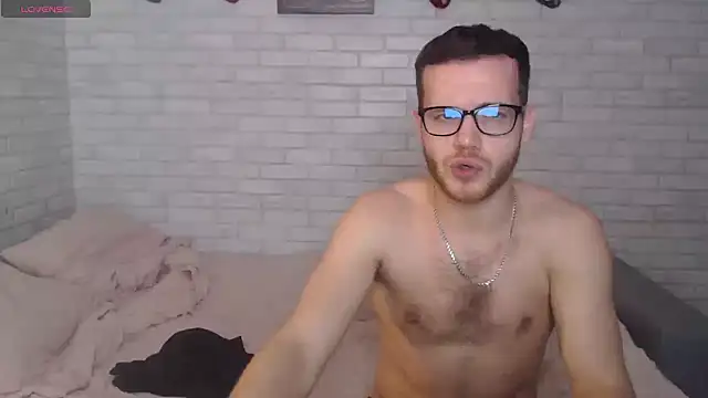 Snapshot of Alexxx_horny chatting on December 21, 8:00 pm Alexxx horny online show from December 21, 8:00 pm