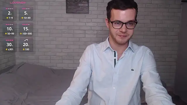 Snapshot of Alexxx_horny chatting on January 10, 6:49 pm Alexxx horny online show from January 10, 6:49 pm