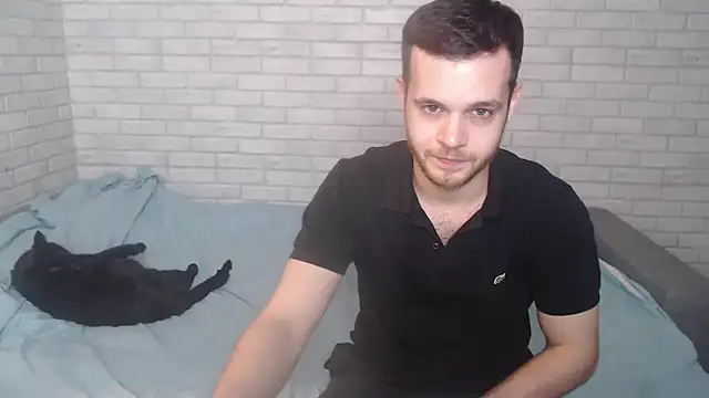 Snapshot of Alexxx_horny chatting on February 21, 2:48 pm Alexxx horny online show from February 21, 2:48 pm