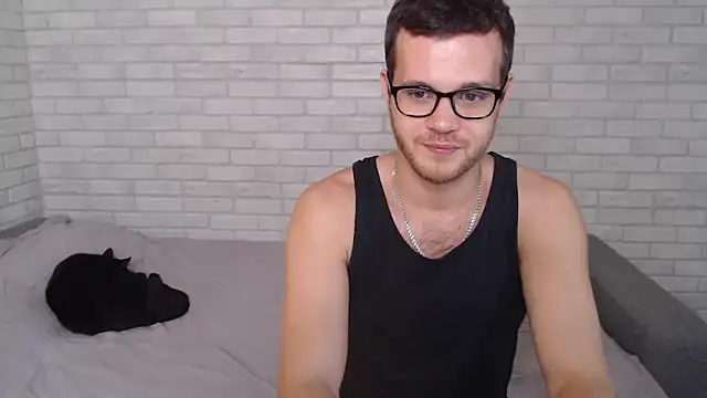 Snapshot of Alexxx_horny chatting on September 25, 11:36 am Alexxx horny online show from September 25, 11:36 am