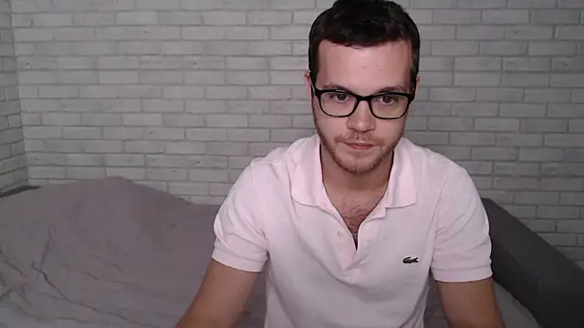 Snapshot of Alexxx_horny chatting on September 26, 7:56 am Alexxx horny online show from September 26, 7:56 am