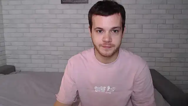 Snapshot of Alexxx_horny chatting on October 10, 6:23 am Alexxx horny online show from October 10, 6:23 am