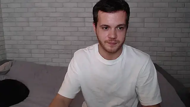 Snapshot of Alexxx_horny chatting on October 12, 4:39 pm Alexxx horny online show from October 12, 4:39 pm