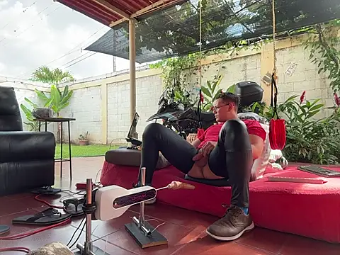 simon and david online show from February 21, 8:32 pm