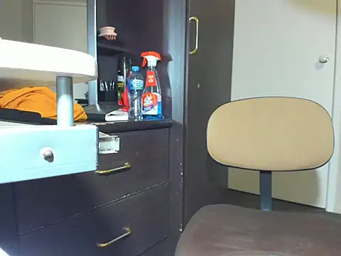 Angelchezcka online show from March 21, 6:29 am