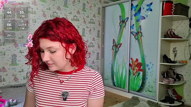 SmokyRose online show from June 26, 9:14 am