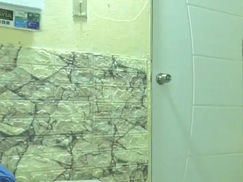 thesugar32 online show from March 21, 1:16 pm