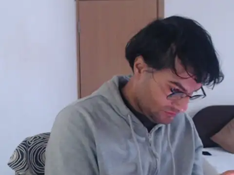 wildpussycat23 online show from February 5, 10:53 am