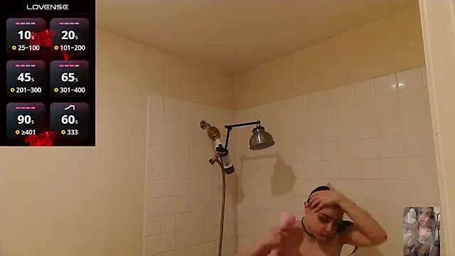 Blondiewithanass online show from April 13, 12:43 pm