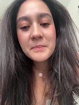 Nina lovi online show from May 8, 8:58 pm