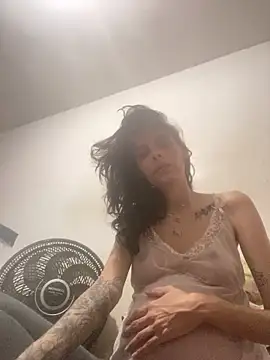 Sarah-safada online show from May 28, 1:47 am