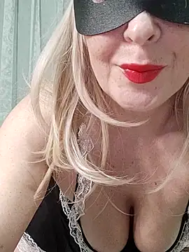 Vivian115 online show from November 21, 6:50 pm