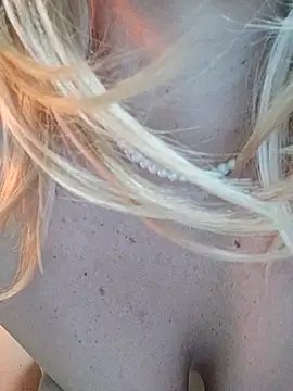 Vivian115 online show from December 23, 12:52 am