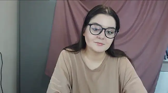 ohhhMie online show from February 2, 10:13 am