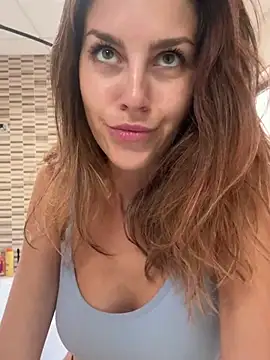 nicole 98 online show from July 4, 1:50 pm