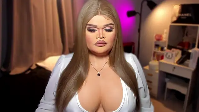 Snapshot of KarolinaThompson chatting on December 20, 11:16 pm KarolinaThompson online show from December 20, 11:16 pm