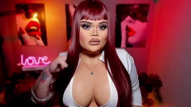 Snapshot of KarolinaThompson chatting on September 21, 9:11 am KarolinaThompson online show from September 21, 9:11 am