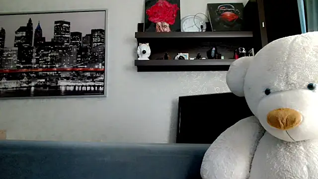 Snapshot of stormylana chatting on June 18, 1:17 am stormylana online show from June 18, 1:17 am