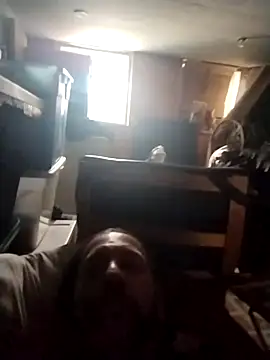 trucker1979 online show from March 25, 8:26 pm