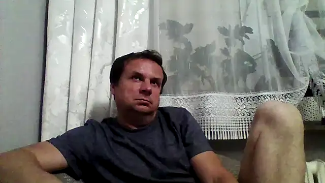 grzes19763 online show from May 30, 8:39 pm
