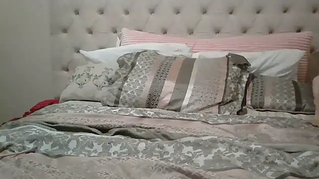 beautylovess online show from March 28, 4:01 am