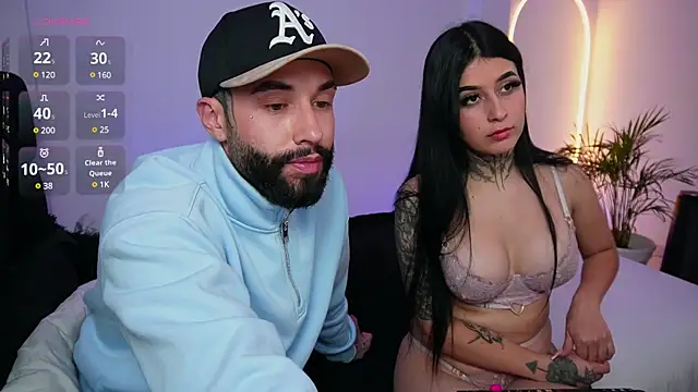 Snapshot of the_lucky_men__ chatting on February 13, 8:34 pm the lucky men online show from February 13, 8:34 pm