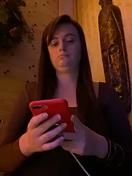 Snapshot of PhotoBabe chatting on December 21, 11:13 pm PhotoBabe online show from December 21, 11:13 pm