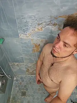 latinoflpr online show from March 5, 2:18 am