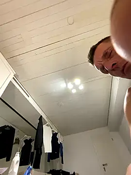 Goldmedall online show from February 2, 10:30 pm