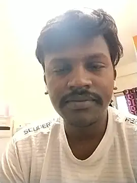 Snapshot of vasukanna786 chatting on April 10, 12:21 pm vasukanna786 online show from April 10, 12:21 pm