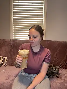 jaseyrae online show from March 4, 6:25 pm