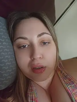 sofiabichota online show from June 10, 6:18 pm