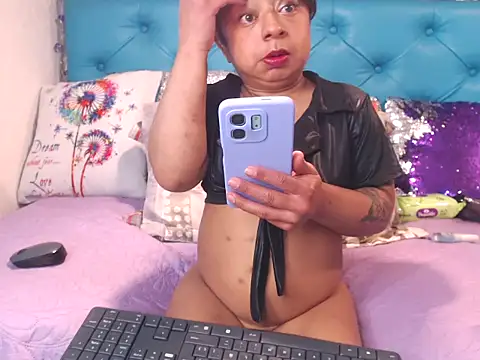 SARAWILLS online show from January 13, 2:22 pm