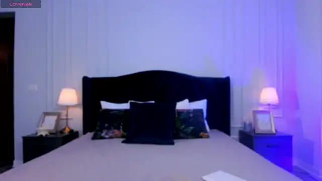 ElizzaBubble online show from March 11, 6:21 am