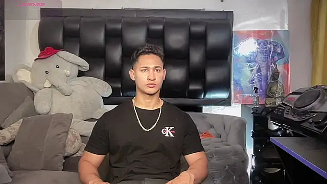 BenjaminCooperk online show from April 8, 7:08 am