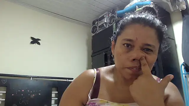 adrixxx38 online show from May 15, 11:01 pm
