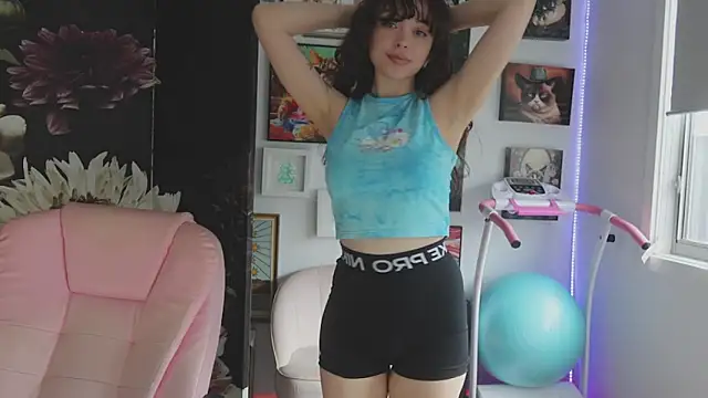 makiyahbelle online show from March 26, 4:40 am