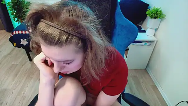 CranberryHot online show from March 26, 5:35 am