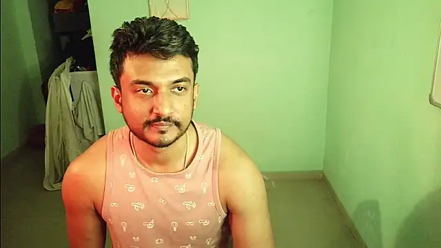 daringcutie online show from December 14, 1:22 am