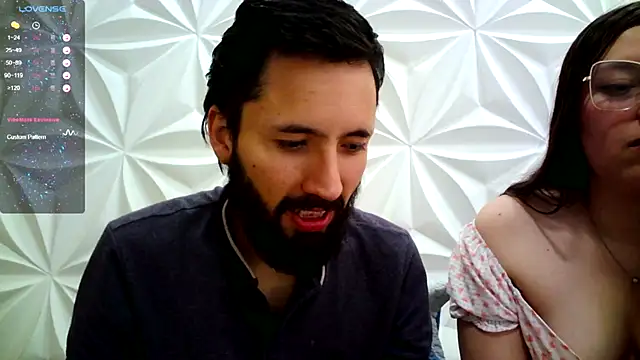 Snapshot of jerryandjessica chatting on November 7, 8:31 pm jerryandjessica online show from November 7, 8:31 pm