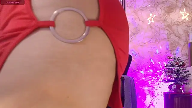 JuliRamirez online show from December 21, 12:23 pm