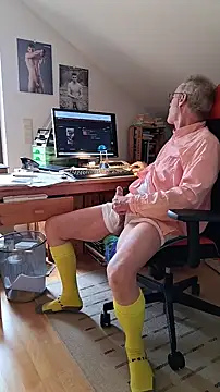 Snapshot of BerndisCam chatting on September 26, 11:25 am BerndisCam online show from September 26, 11:25 am