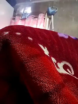 strongguyindia online show from April 8, 3:17 am