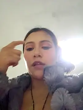 Snapshot of DORYY chatting on January 11, 1:54 am DORYY online show from January 11, 1:54 am