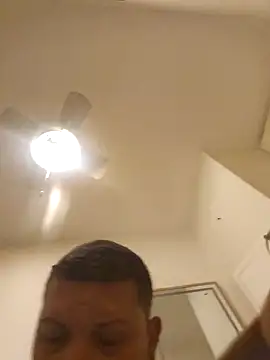 tropikboy online show from March 27, 9:42 am