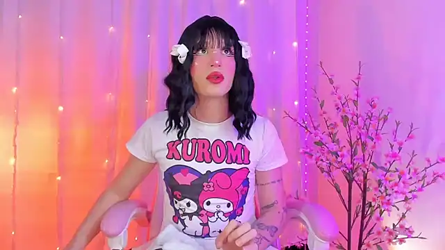 rosseblondee online show from April 16, 9:15 pm