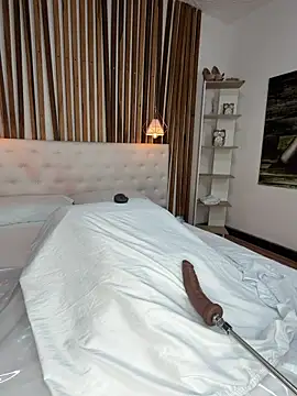 valerie lya online show from February 10, 12:31 pm