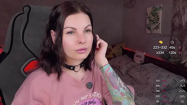 Snapshot of Your_Sweet_Lilu chatting on June 2, 2:30 pm Your Sweet Lilu online show from June 2, 2:30 pm